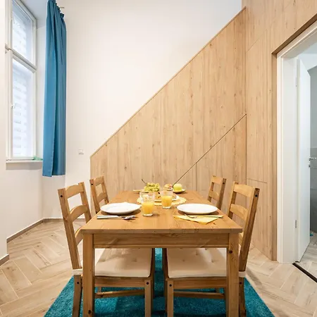 Market Hall Double Apt Apartament