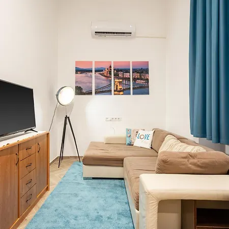 Market Hall Double Apt Apartment *